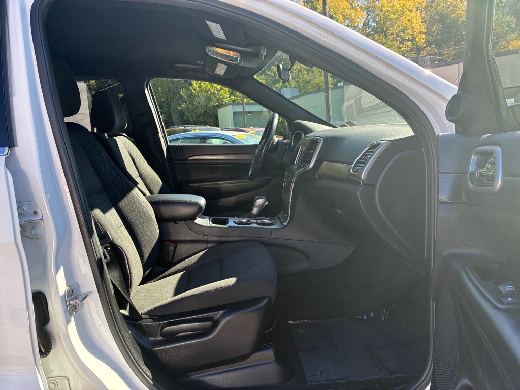 2018 Jeep Grand Cherokee Image 9