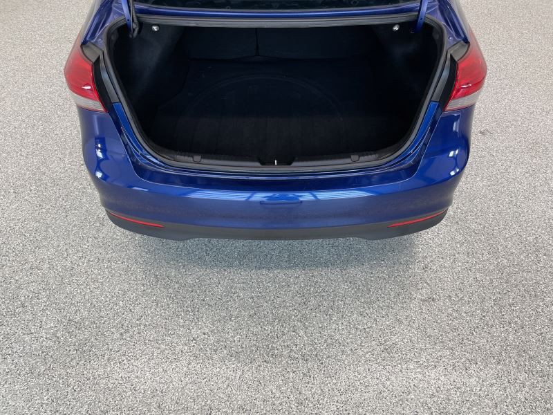 2018 Kia Forte Image 17