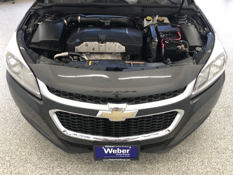2015 Chevrolet Malibu Image 16