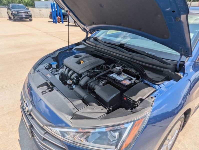 2020 Hyundai Elantra Image 14