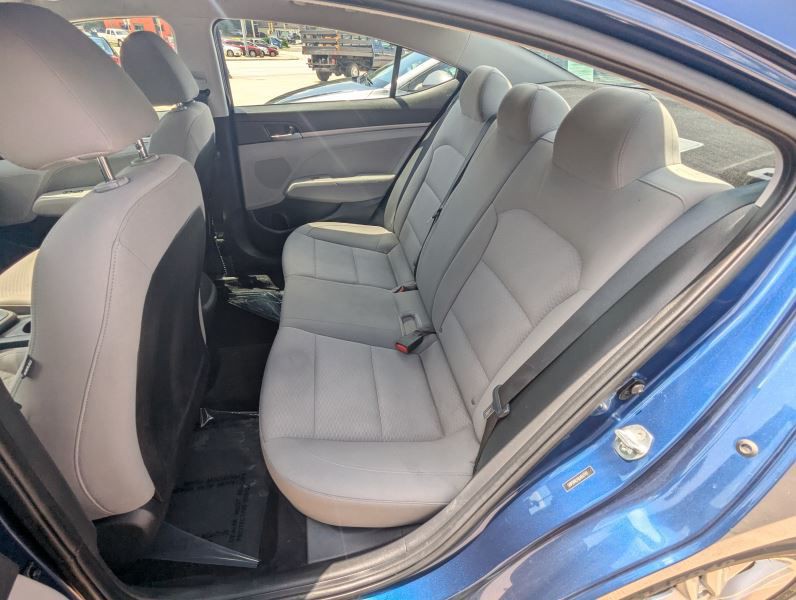 2020 Hyundai Elantra Image 25