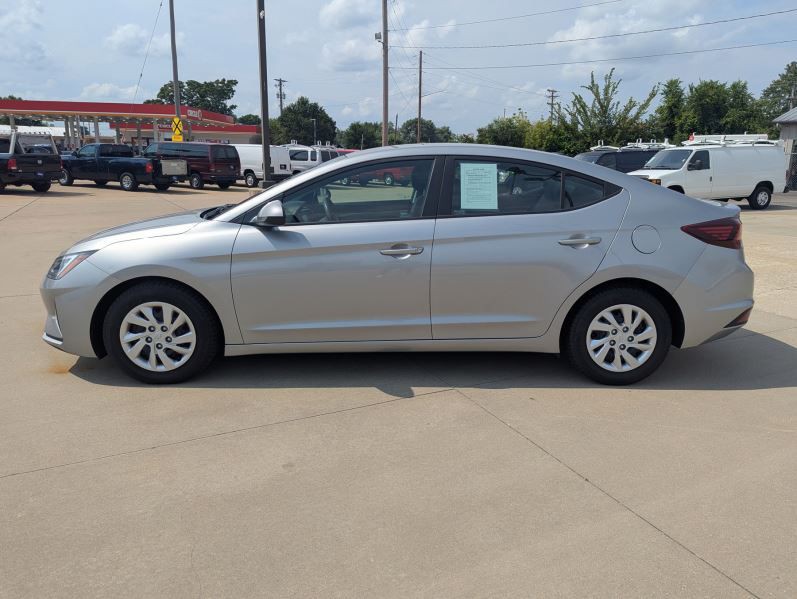 2020 Hyundai Elantra Image 4