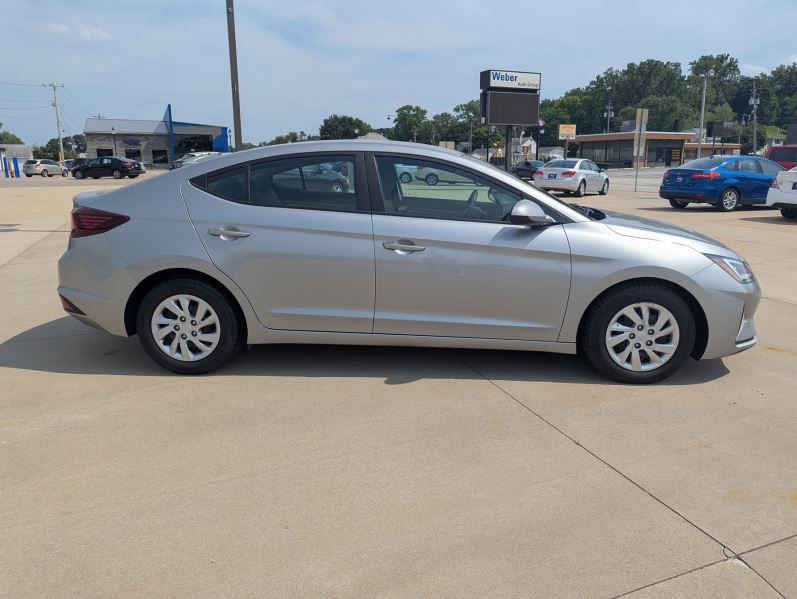 2020 Hyundai Elantra Image 7