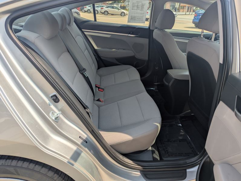 2020 Hyundai Elantra Image 17