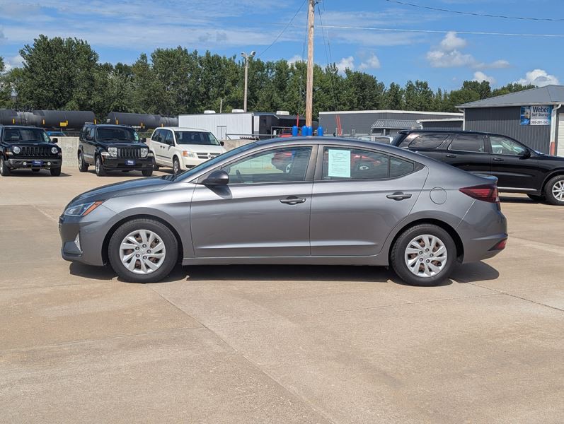 2019 Hyundai Elantra Image 7