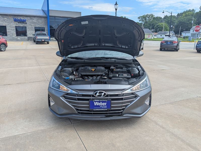 2019 Hyundai Elantra Image 31