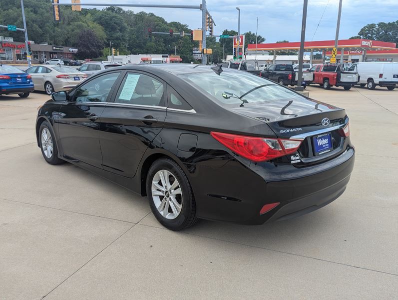 2014 Hyundai Sonata Image 9