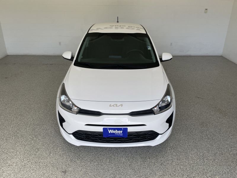 2022 Kia Rio Image 3