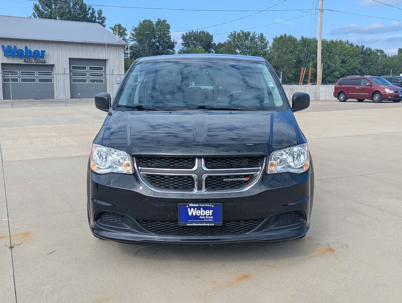 2017 Dodge Grand Caravan Image 2