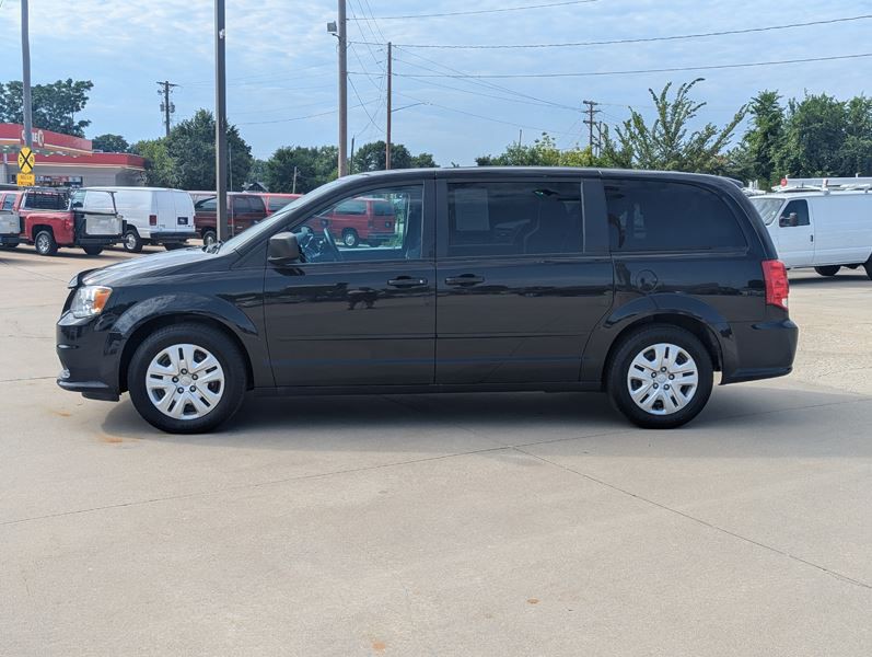 2017 Dodge Grand Caravan Image 5