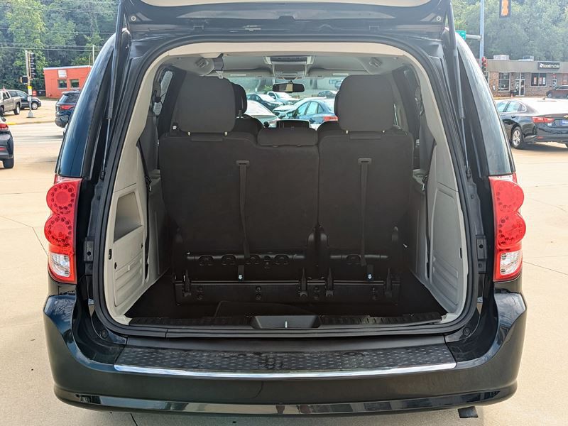 2017 Dodge Grand Caravan Image 12