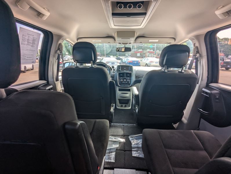 2017 Dodge Grand Caravan Image 20