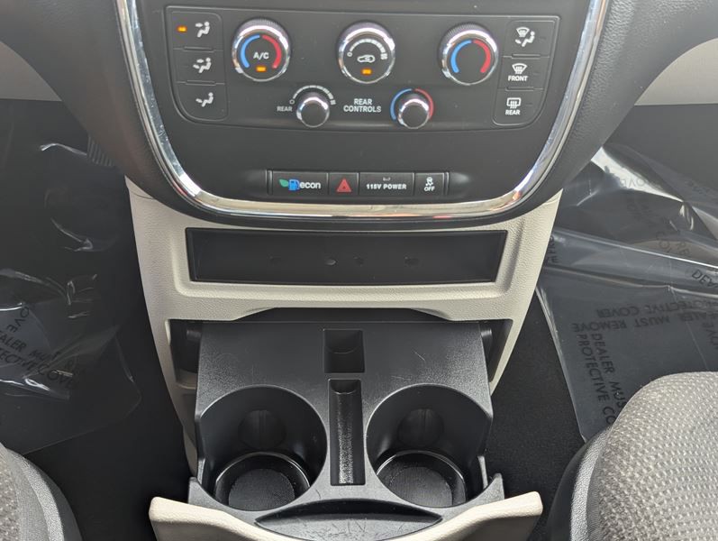 2017 Dodge Grand Caravan Image 29