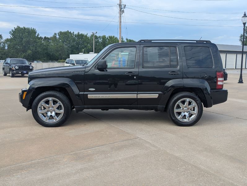 2012 Jeep Liberty Image 5