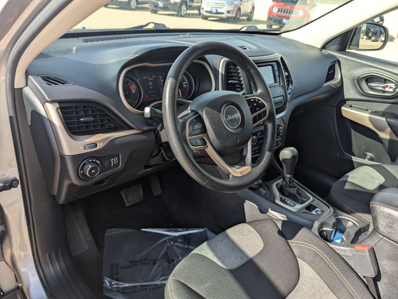 2018 Jeep Cherokee Image 20