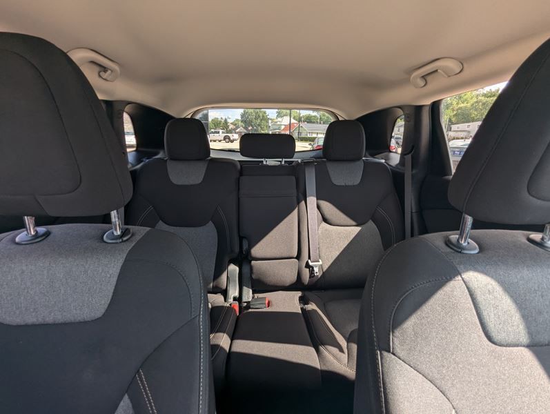 2018 Jeep Cherokee Image 24
