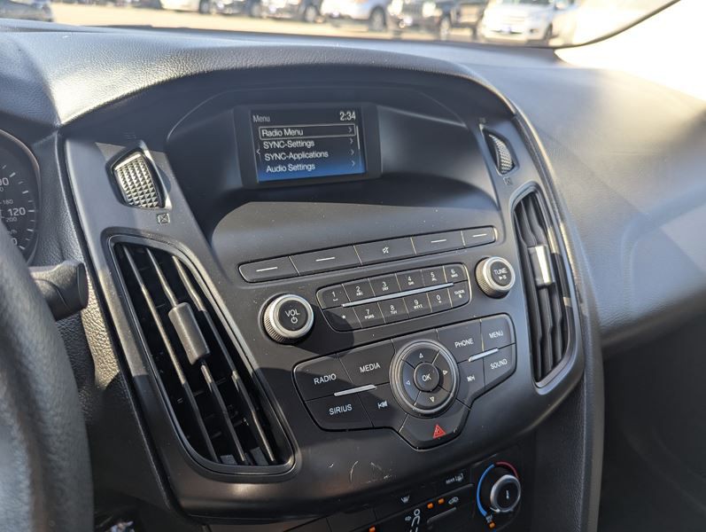 2018 Ford Focus Image 18