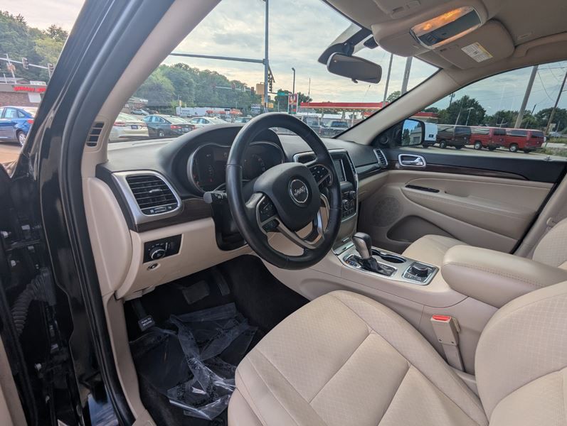 2018 Jeep Grand Cherokee Image 17