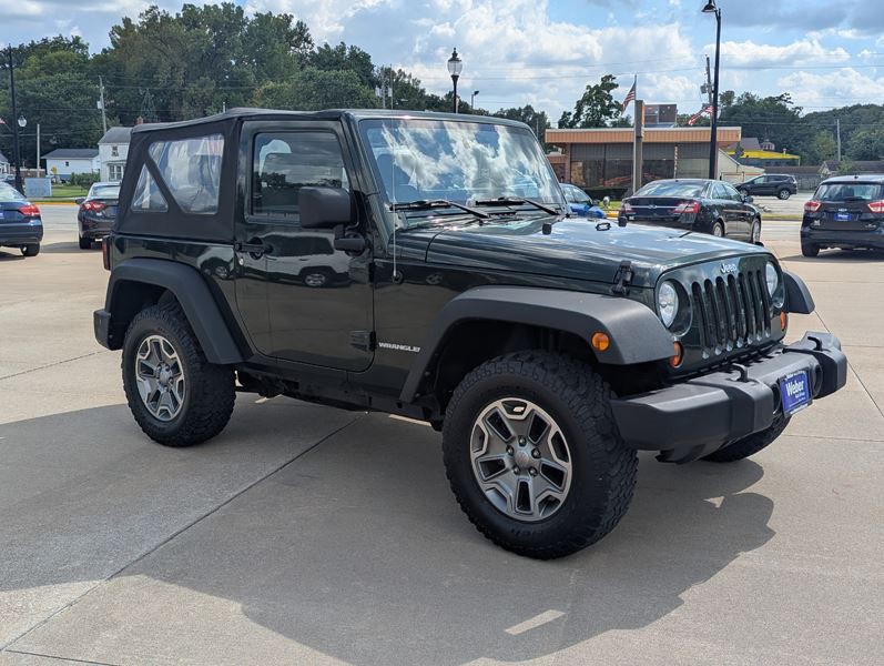 2010 Jeep Wrangler Image 3