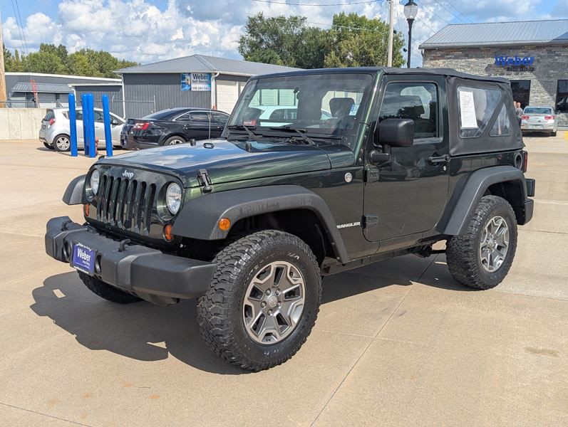 2010 Jeep Wrangler Image 4