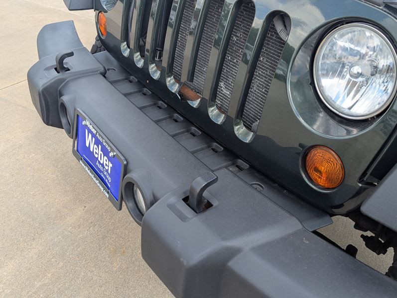 2010 Jeep Wrangler Image 13