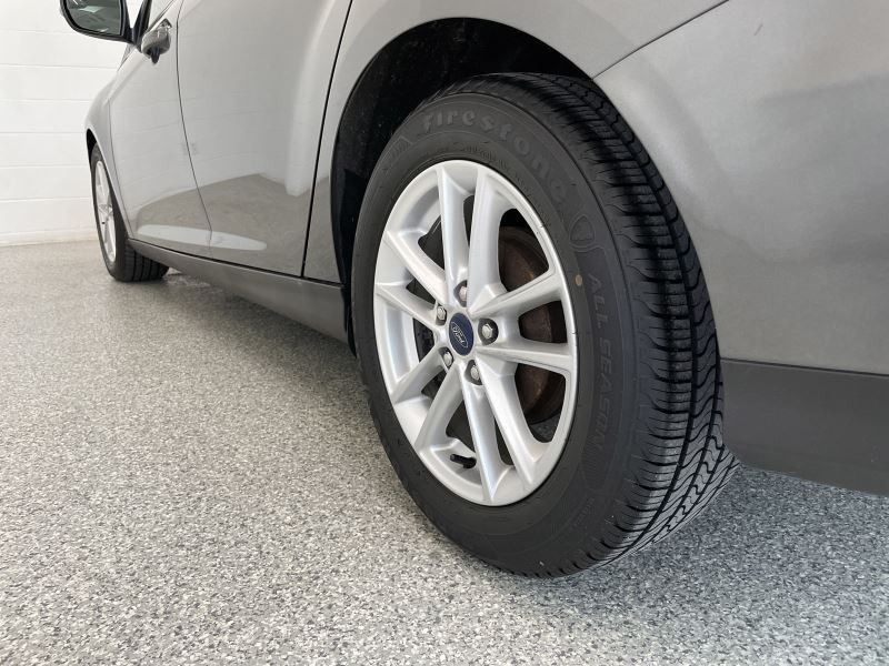 2016 Ford Focus Image 26