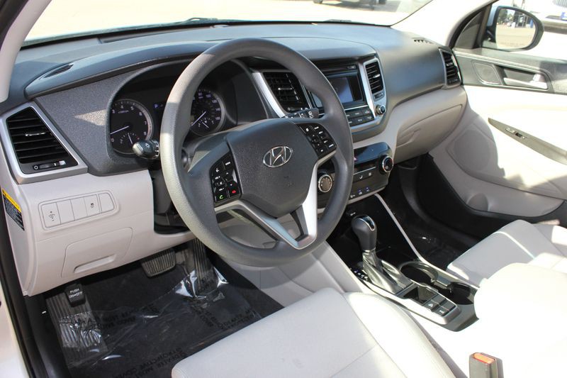 2018 Hyundai Tucson Image 17