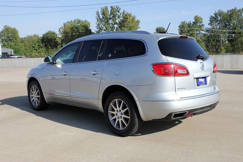 2016 Buick Enclave Image 8