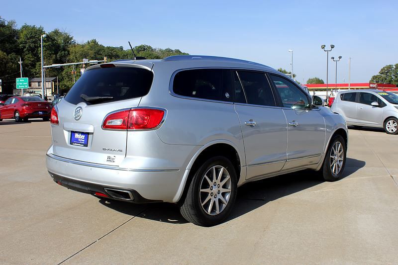 2016 Buick Enclave Image 9