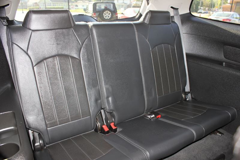 2016 Buick Enclave Image 19