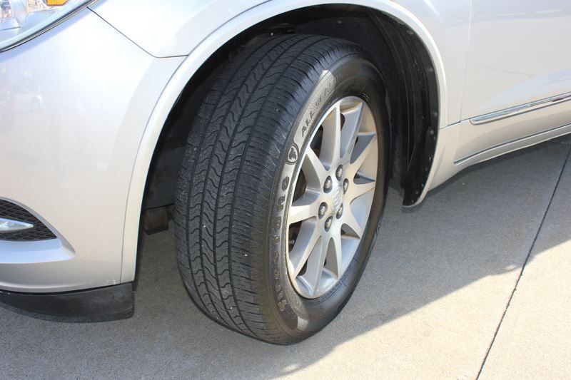 2016 Buick Enclave Image 29