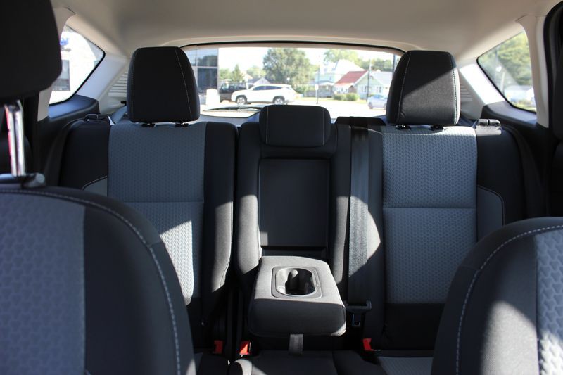 2017 Ford C-Max Image 23