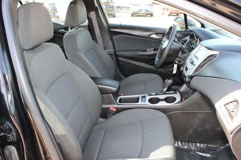 2017 Chevrolet Cruze Image 18
