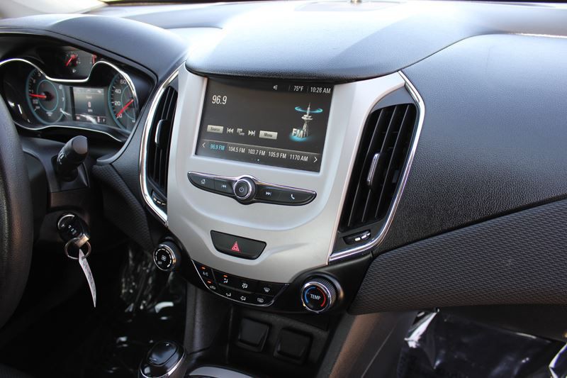 2017 Chevrolet Cruze Image 20