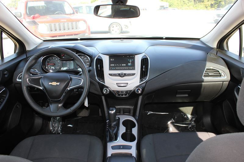 2017 Chevrolet Cruze Image 21