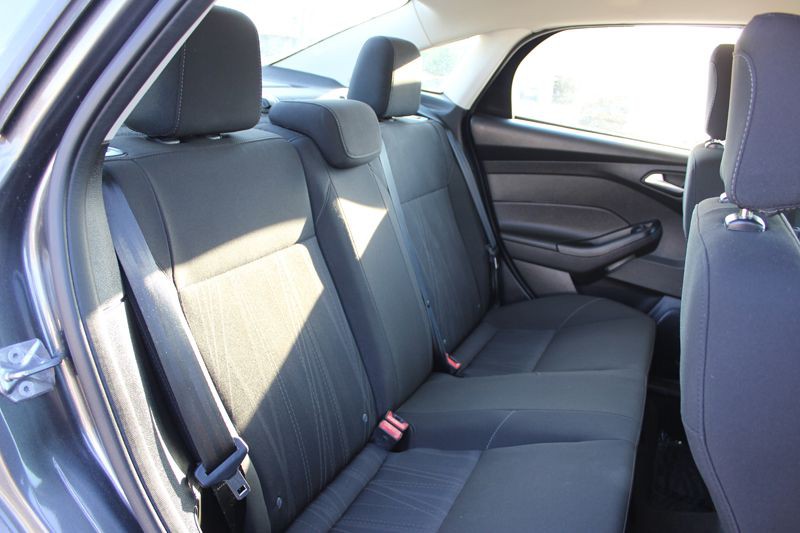 2018 Ford Focus Image 17