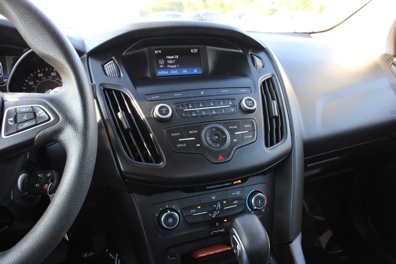 2018 Ford Focus Image 22