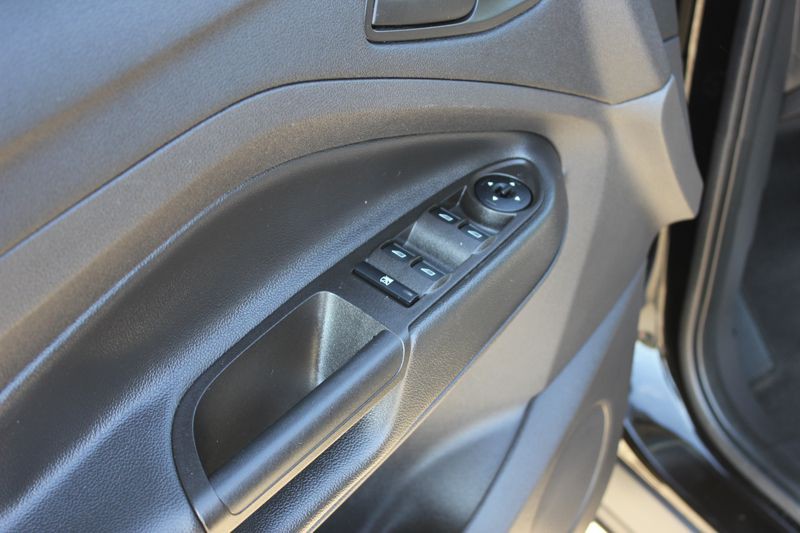 2016 Ford Escape Image 14