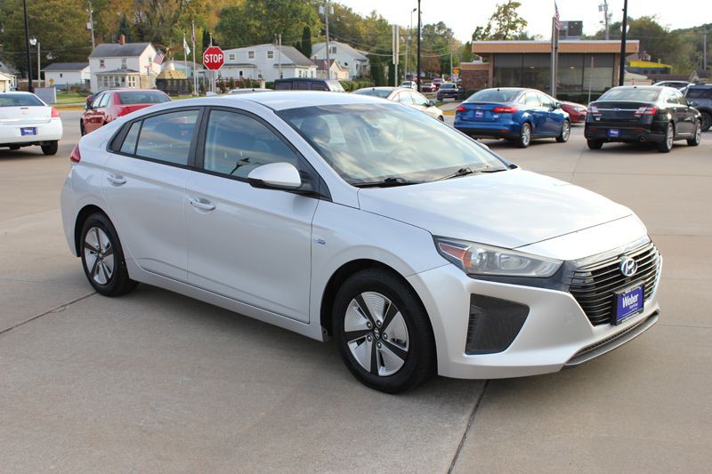 2019 Hyundai Ioniq Image 3