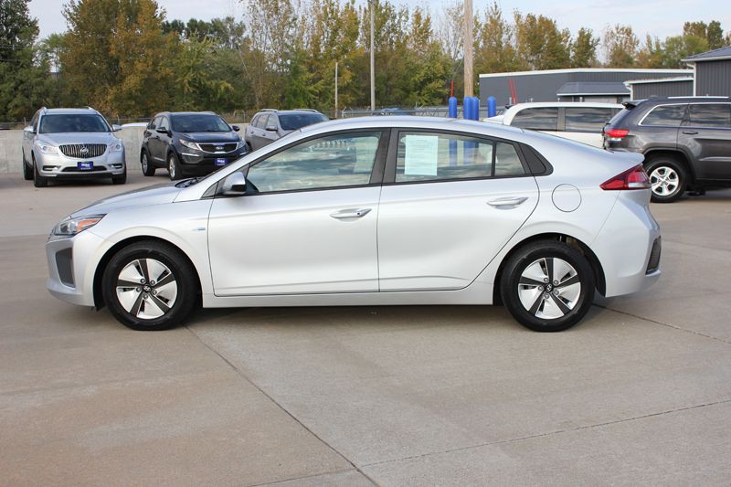 2019 Hyundai Ioniq Image 6