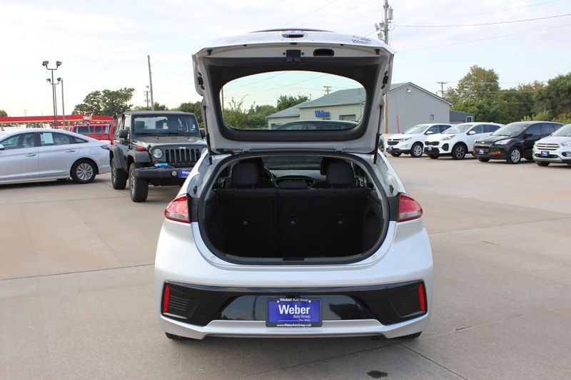 2019 Hyundai Ioniq Image 10
