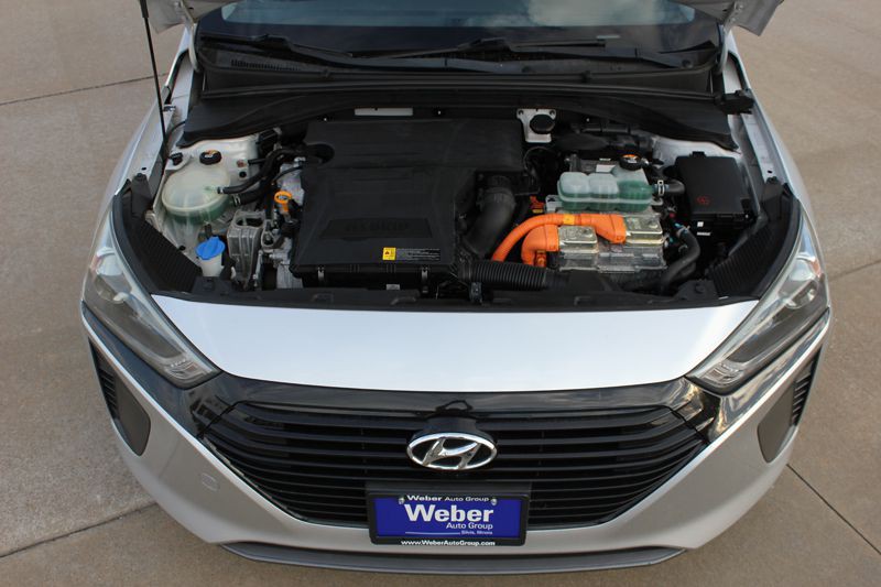 2019 Hyundai Ioniq Image 14