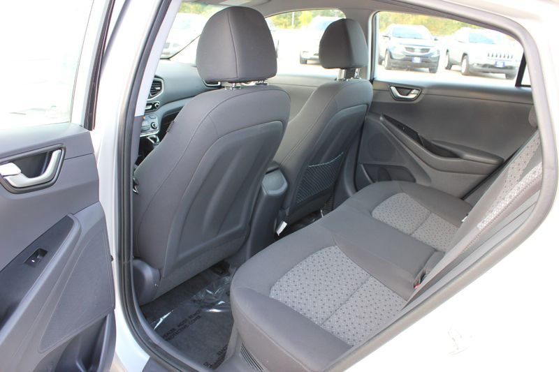 2019 Hyundai Ioniq Image 18
