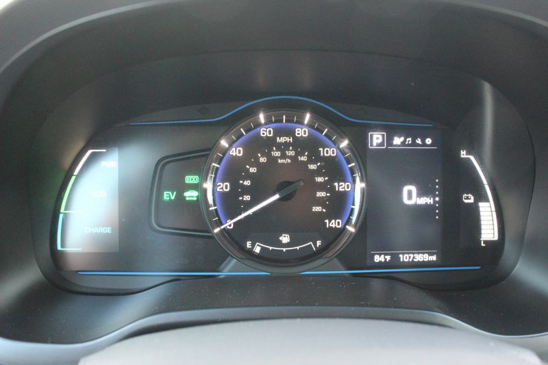 2019 Hyundai Ioniq Image 24