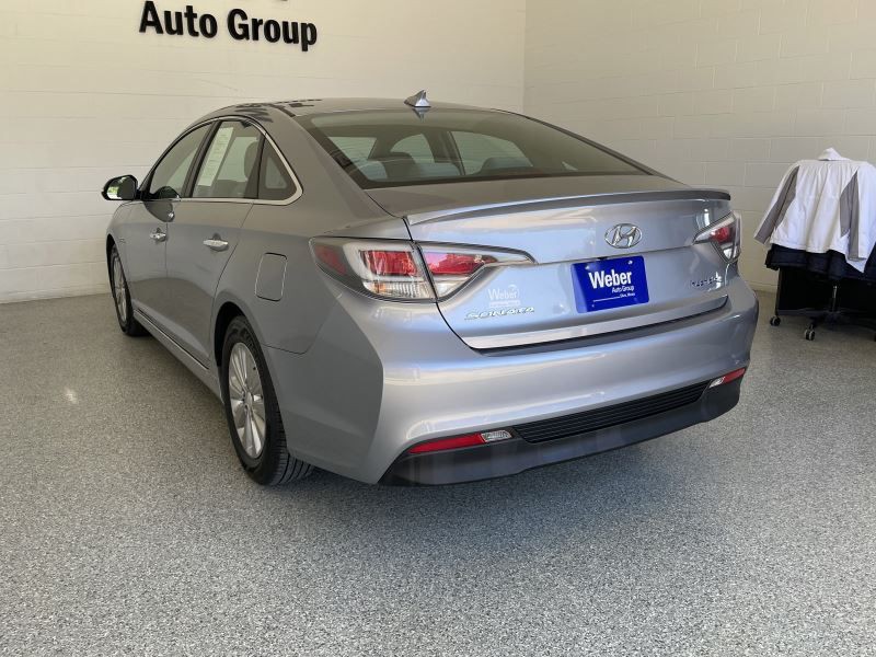 2016 Hyundai Sonata Image 9