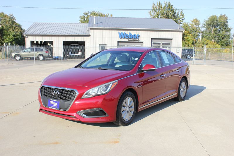 2016 Hyundai Sonata Image 1