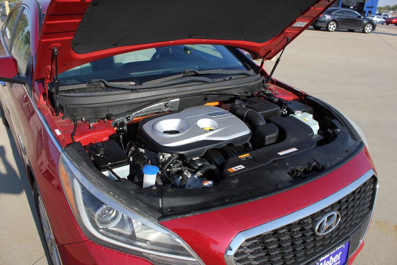 2016 Hyundai Sonata Image 12