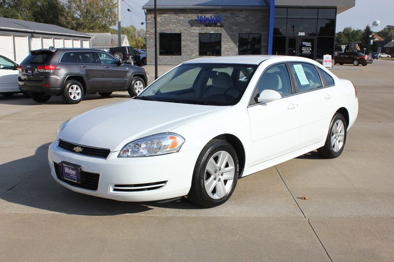 2011 Chevrolet Impala Image 1