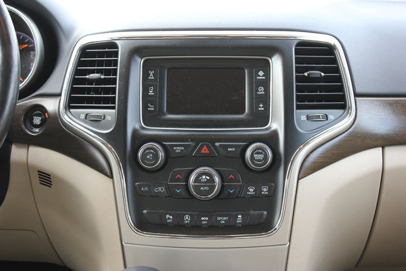 2017 Jeep Grand Cherokee Image 19
