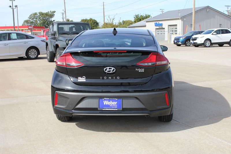 2018 Hyundai Ioniq Image 9
